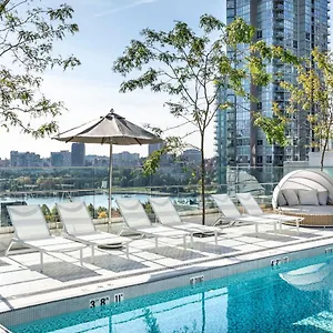 level-furnished-yaletown-richards.richmond-hotels.com/